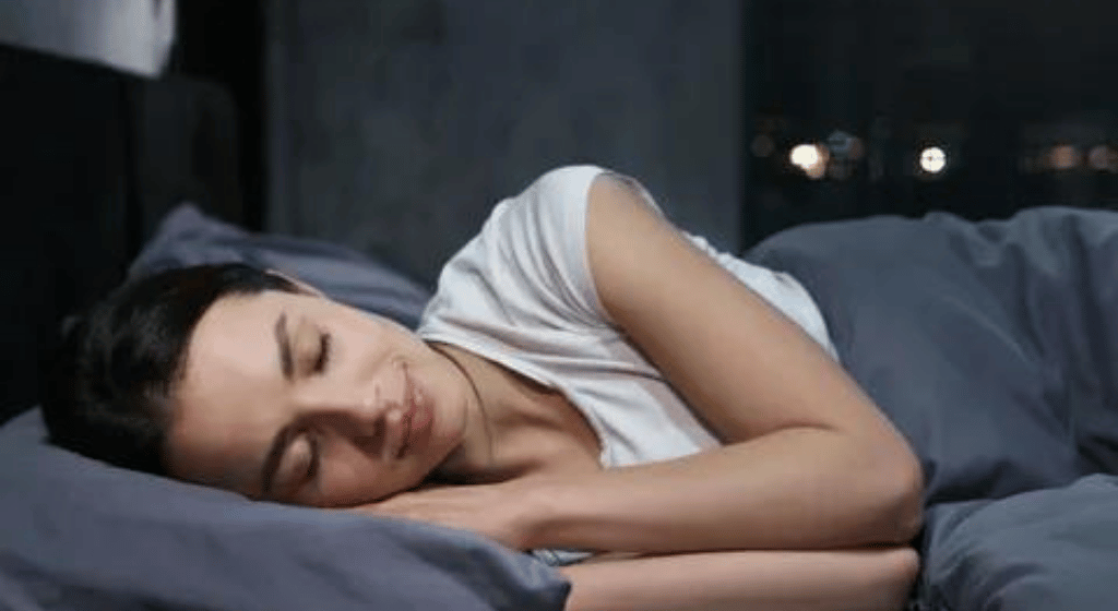 How Sleeping Naked Enhances Sleep Quality